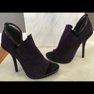 Balenciaga “Glove” Ankle Strap Sz.38.5